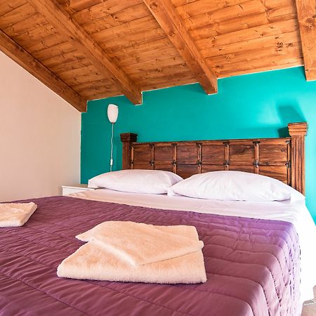 Otello Rooms Catania Bagian luar foto